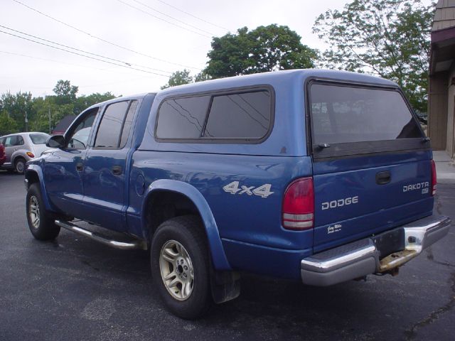 Dodge Dakota 2003 photo 2