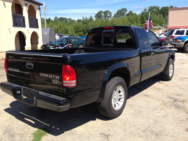 Dodge Dakota 2003 photo 2