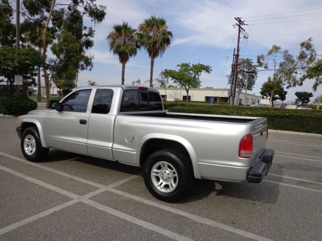 Dodge Dakota 2003 photo 1