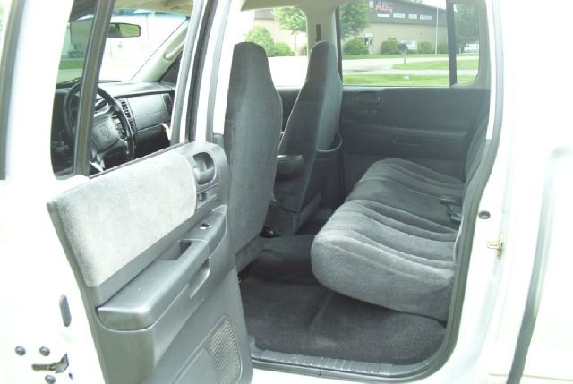 Dodge Dakota 2004 photo 3