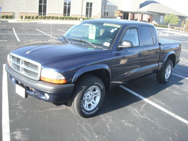 Dodge Dakota 2004 photo 2