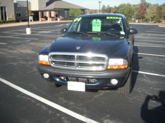 Dodge Dakota 2004 photo 3