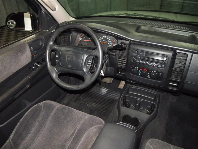 Dodge Dakota 2004 photo 1