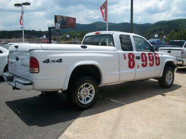 Dodge Dakota 2004 photo 1