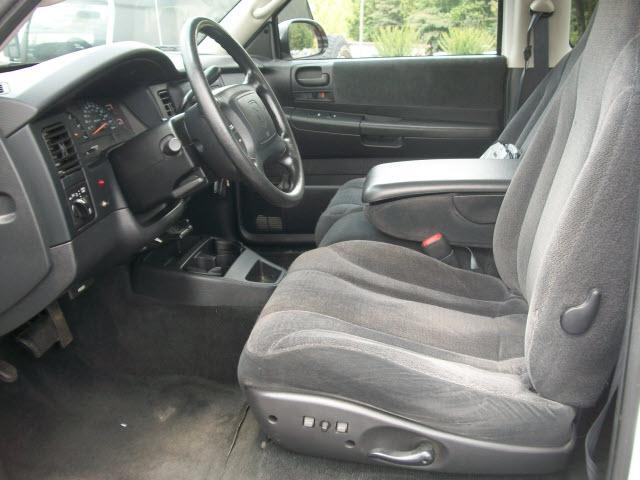 Dodge Dakota 2004 photo 3