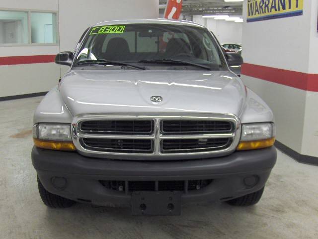 Dodge Dakota 2004 photo 1