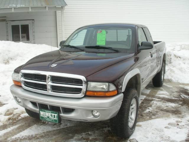 Dodge Dakota SLT Pickup