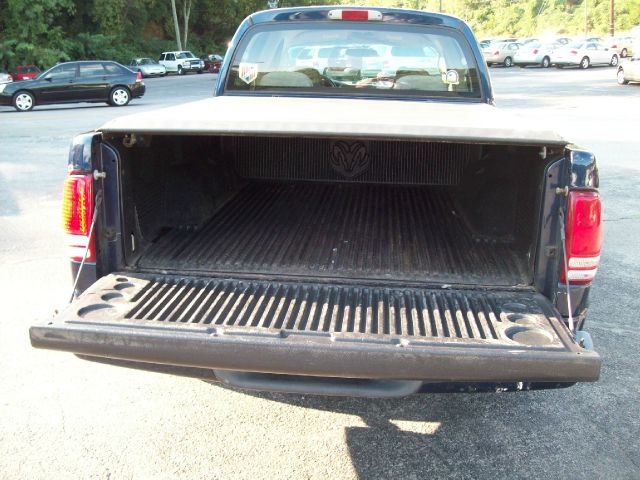 Dodge Dakota 2004 photo 3