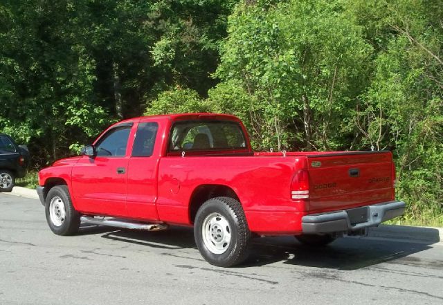 Dodge Dakota 2004 photo 3