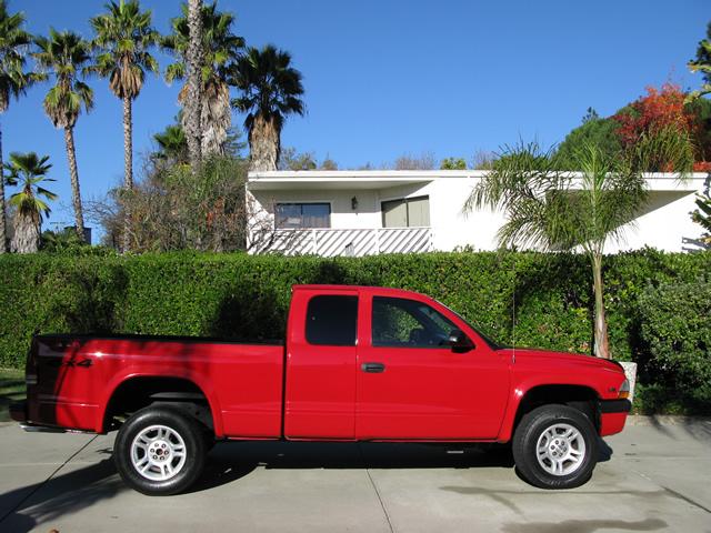 Dodge Dakota 2004 photo 4