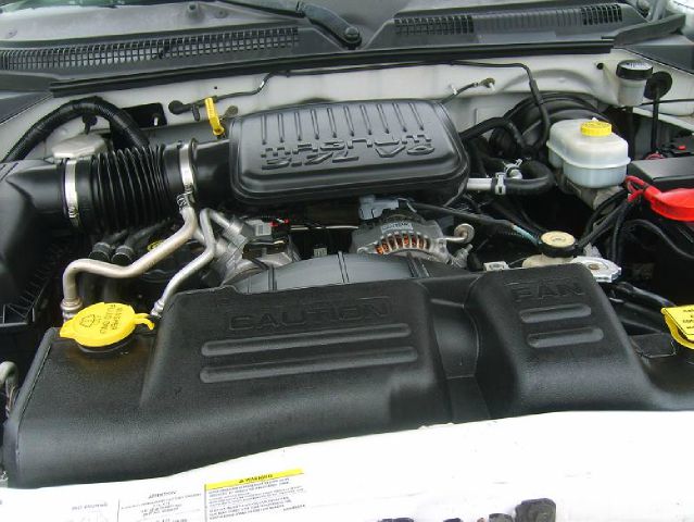 Dodge Dakota 2004 photo 2