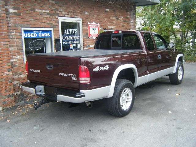 Dodge Dakota 2004 photo 2