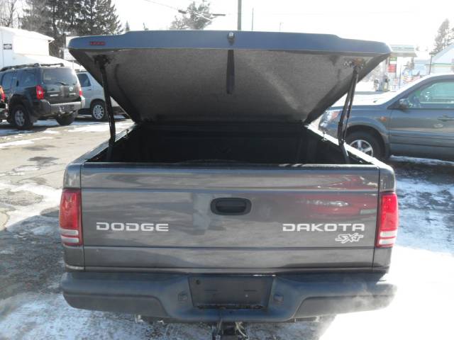 Dodge Dakota 2004 photo 2