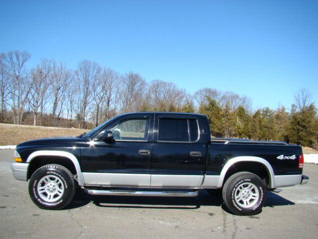 Dodge Dakota 2004 photo 3