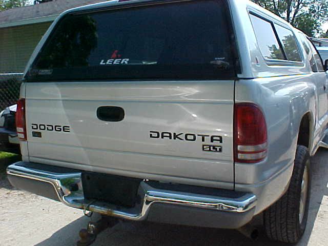 Dodge Dakota 2004 photo 2