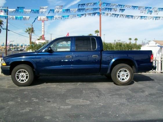 Dodge Dakota 2004 photo 1