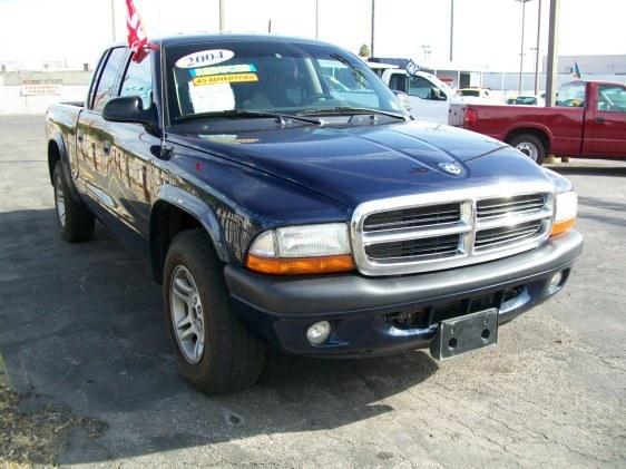 Dodge Dakota 2004 photo 2