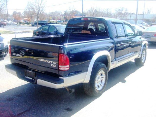 Dodge Dakota 2004 photo 2