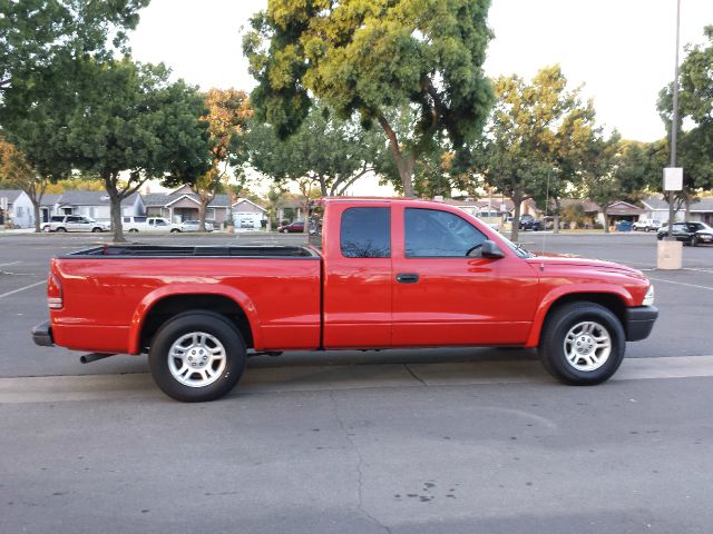 Dodge Dakota 2004 photo 1