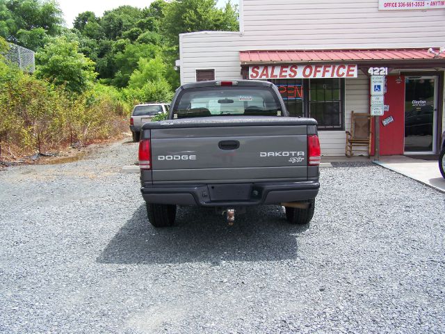 Dodge Dakota 2004 photo 3