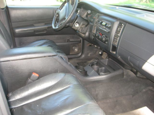 Dodge Dakota 2004 photo 10