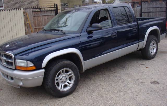 Dodge Dakota 2004 photo 2