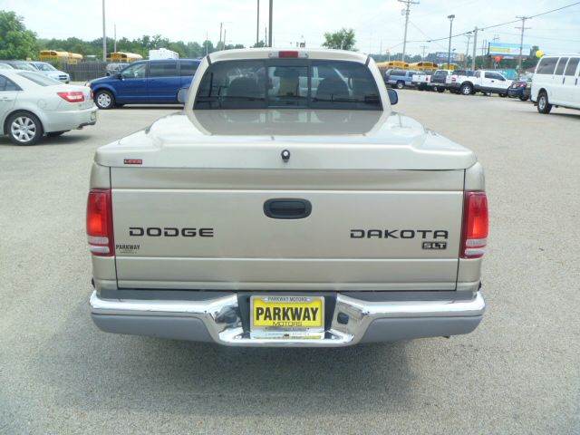 Dodge Dakota 2004 photo 1