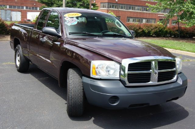 Dodge Dakota 2005 photo 1