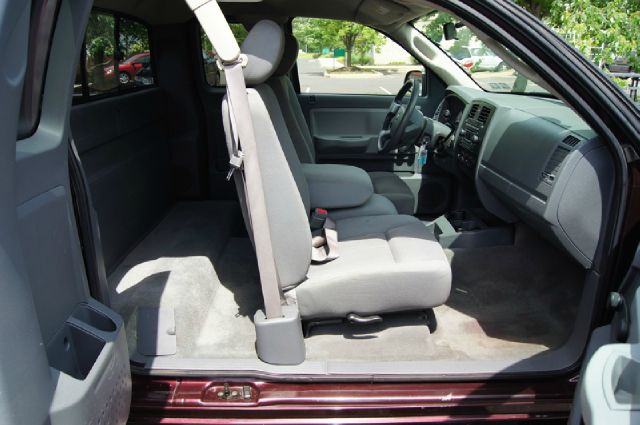 Dodge Dakota 2005 photo 18