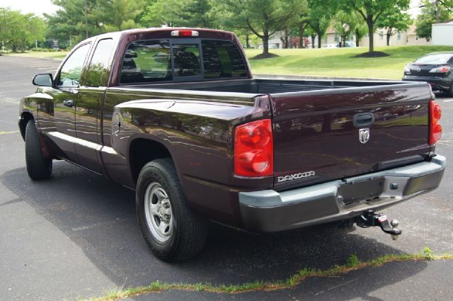 Dodge Dakota 2005 photo 39