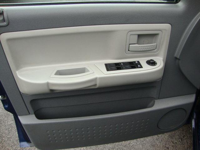 Dodge Dakota 2005 photo 3