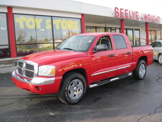 Dodge Dakota 2005 photo 1