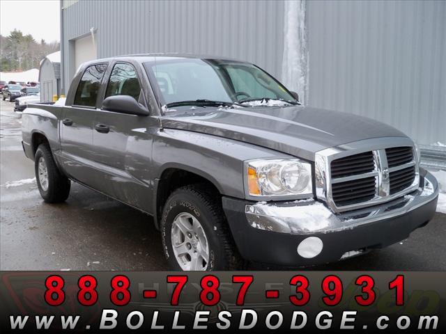 Dodge Dakota SLT Pickup