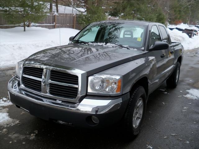 Dodge Dakota 2005 photo 2