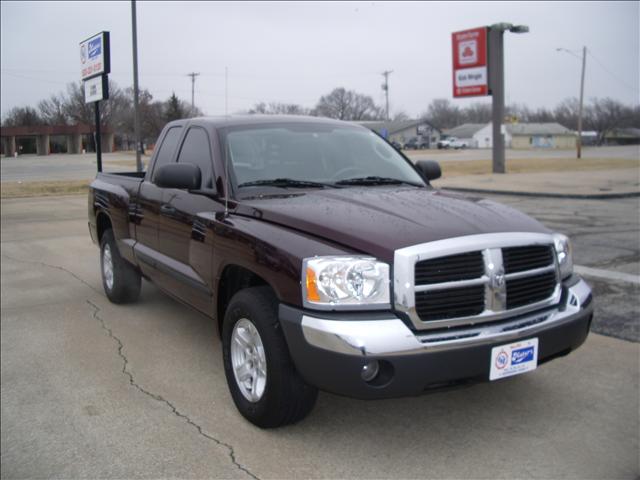 Dodge Dakota 2005 photo 1