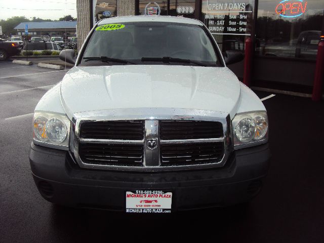 Dodge Dakota 2005 photo 12