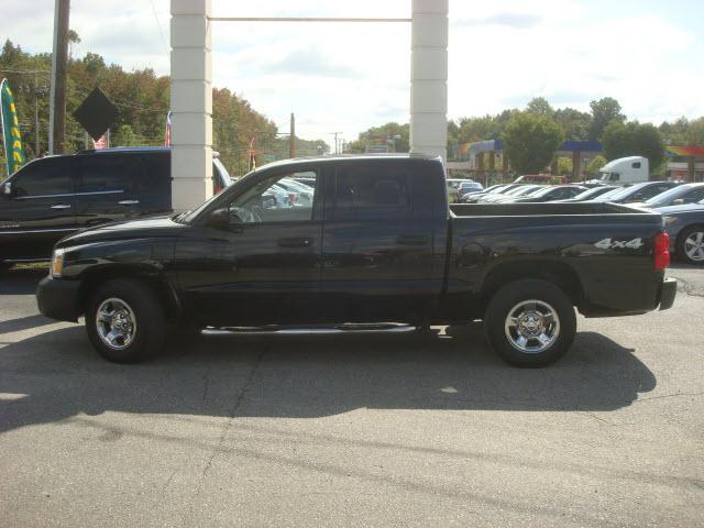 Dodge Dakota 2005 photo 1