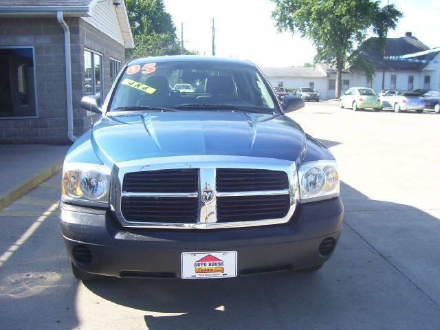 Dodge Dakota 2005 photo 2