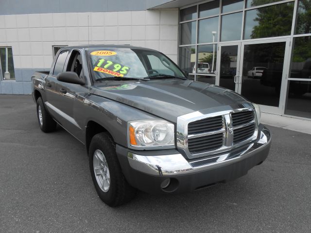 Dodge Dakota Collection Rogue Pickup Truck