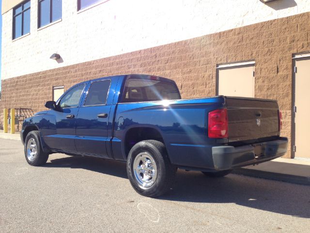 Dodge Dakota 2005 photo 11