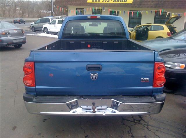 Dodge Dakota 2005 photo 3