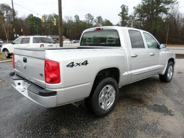 Dodge Dakota 2005 photo 1