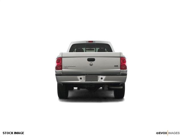 Dodge Dakota 2005 photo 2