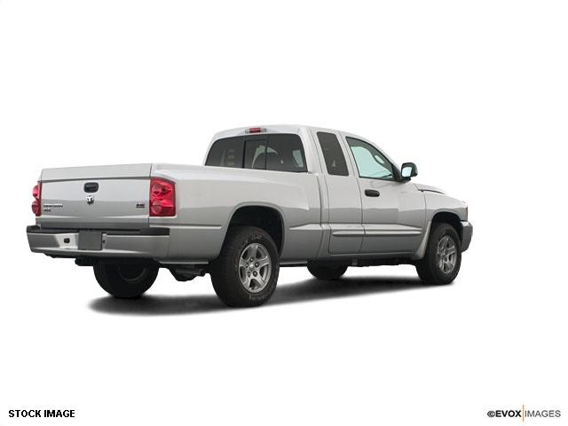 Dodge Dakota 2005 photo 3