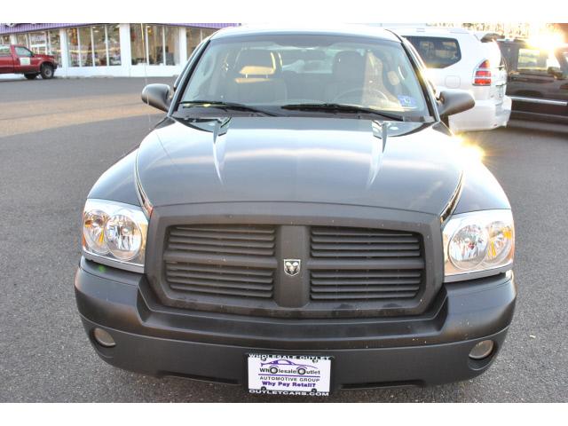 Dodge Dakota 2005 photo 1