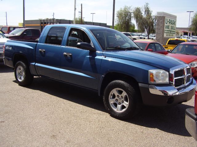 Dodge Dakota 2005 photo 2