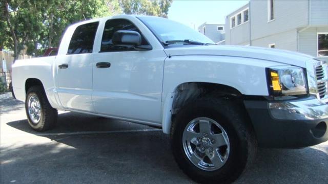 Dodge Dakota 2005 photo 3