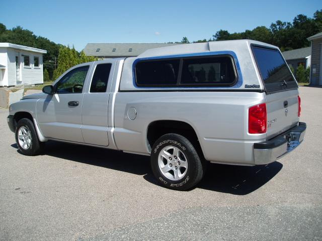 Dodge Dakota 2005 photo 3