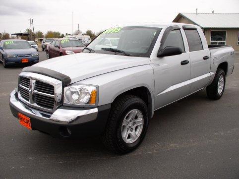 Dodge Dakota SLT Pickup