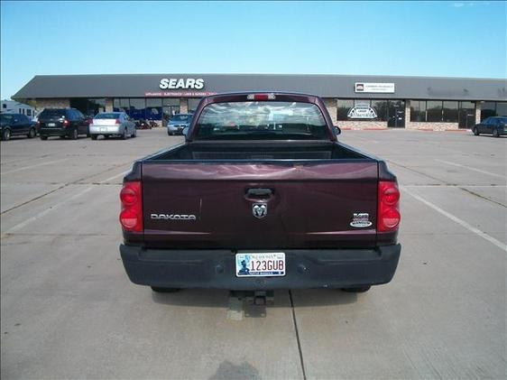 Dodge Dakota 2005 photo 2